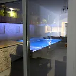 Luxury Jo-an Appartement