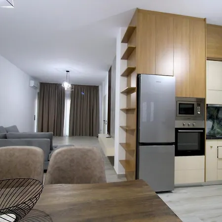 Luxury Jo-an Apartment Ksamil