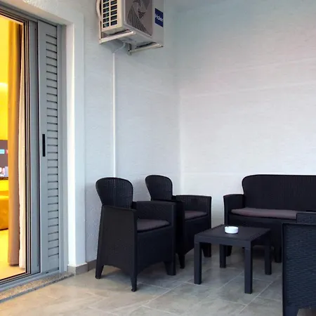 Luxury Jo-an * Ksamil