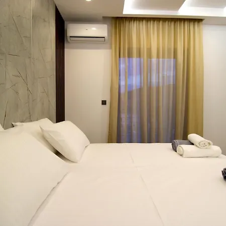 Luxury Jo-an Ksamil