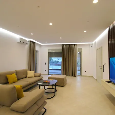 Luxury Jo-an Apartament *